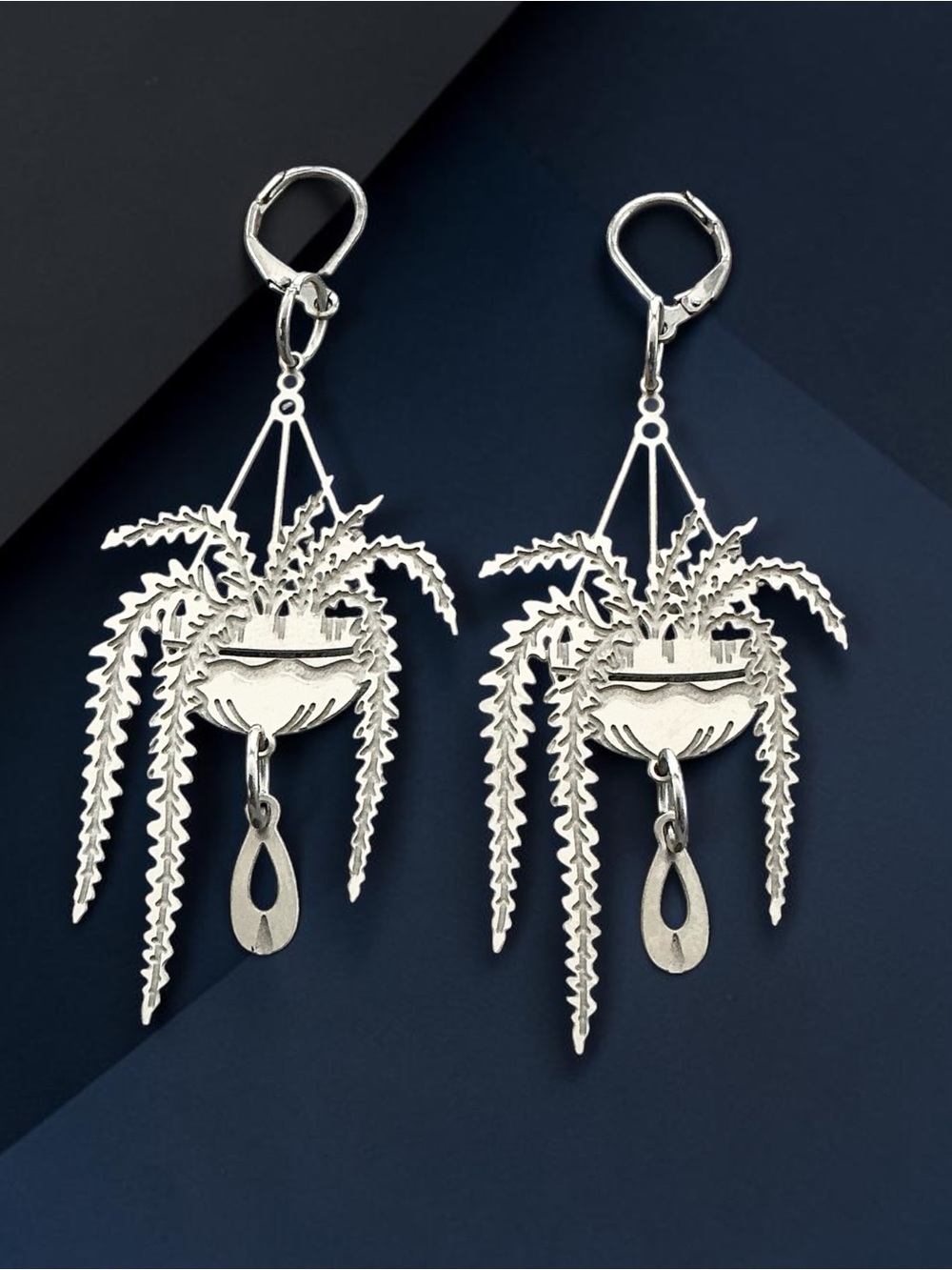 🆕 Fern Potted Plant Laser Etched Dangle Earrings